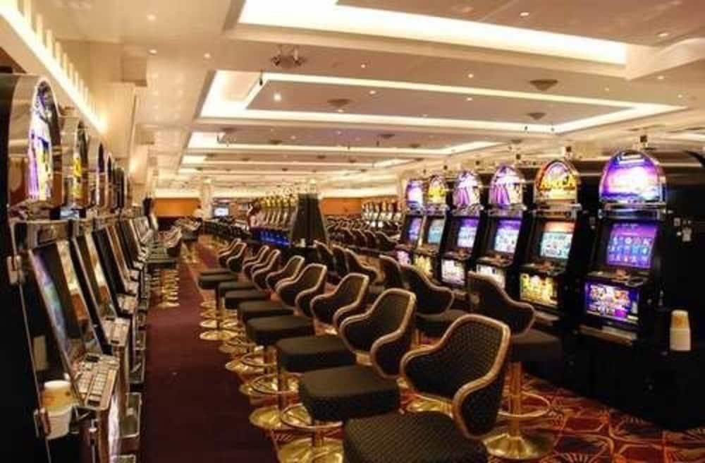 Howard Johnson Villa Maria Hotel Y Casino מראה חיצוני תמונה