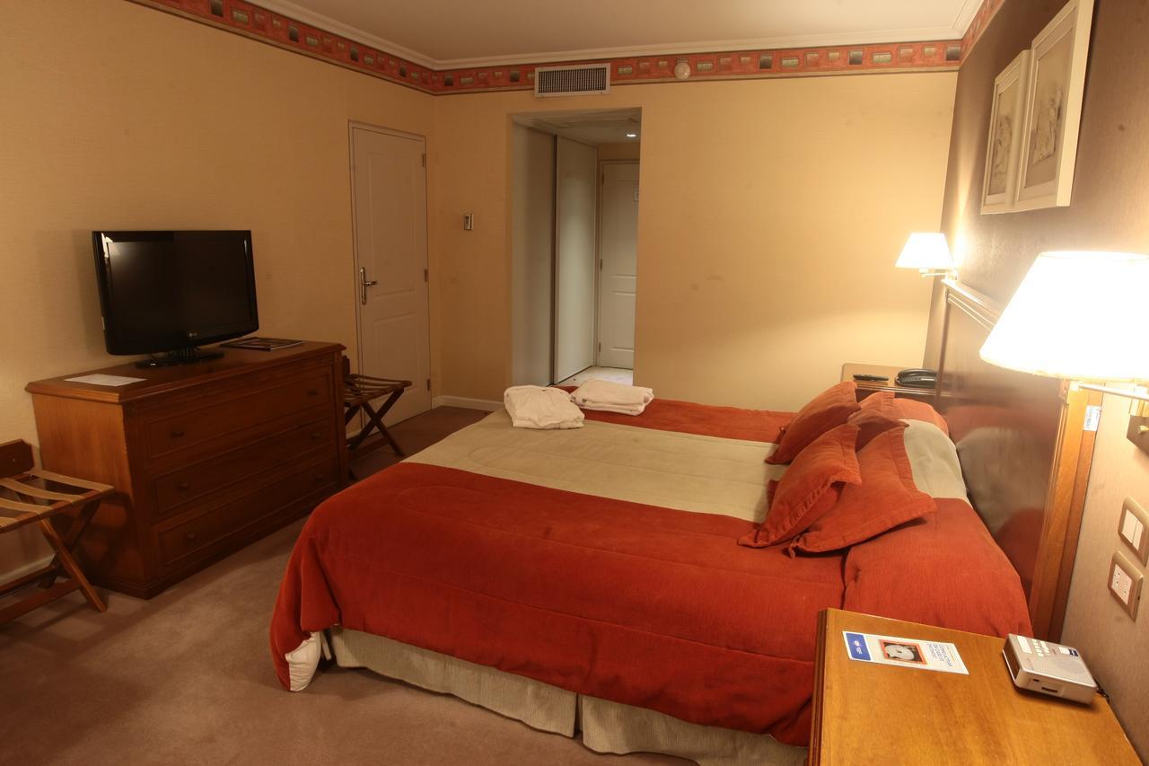 Howard Johnson Villa Maria Hotel Y Casino מראה חיצוני תמונה