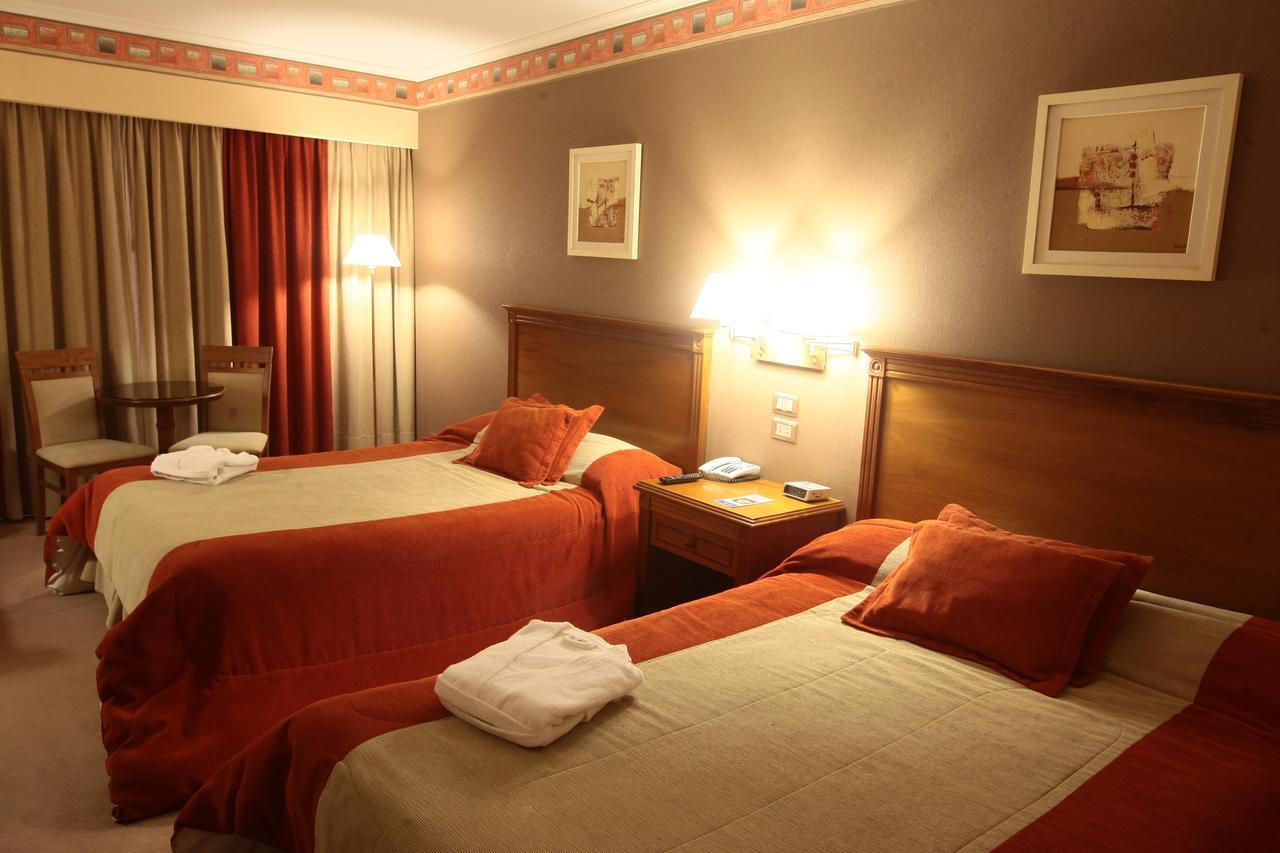 Howard Johnson Villa Maria Hotel Y Casino מראה חיצוני תמונה